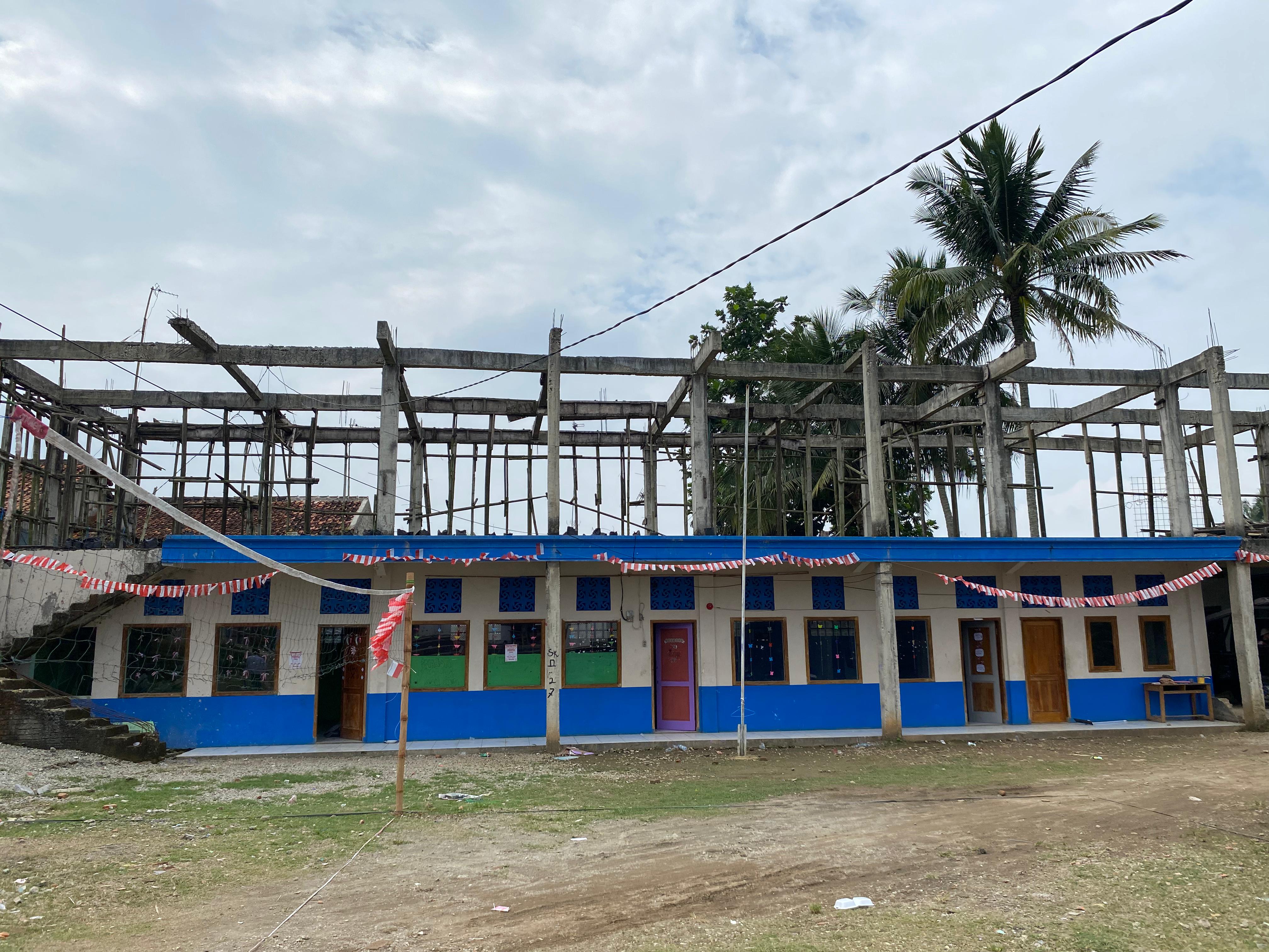 Gedung SMP IT dan MA